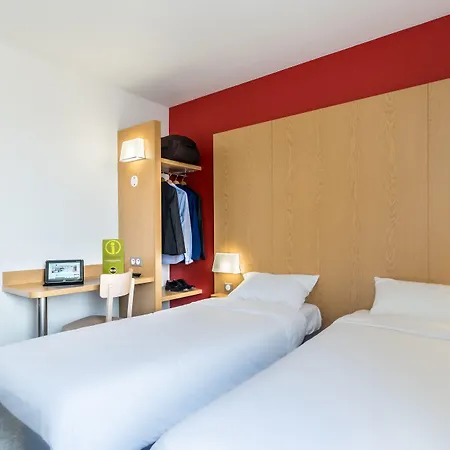 B&B HOTEL Cannes La Bocca Plage-2
