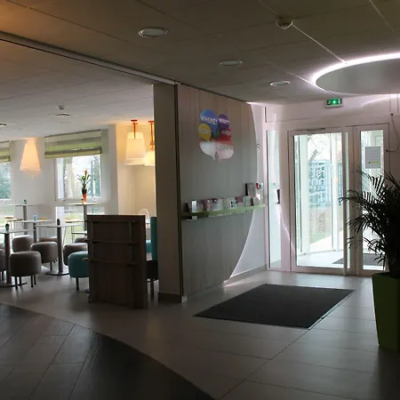First Inn Hotel Paris Sud Les Ulis-3