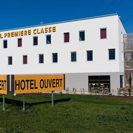 Première Classe Chartres Sud - Barjouville-2