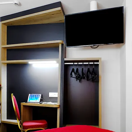In Hotel Nancy Frouard-2