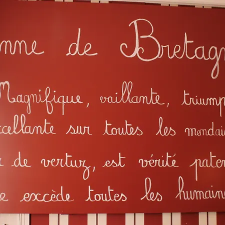 Hotel Anne De Bretagne Blois-2