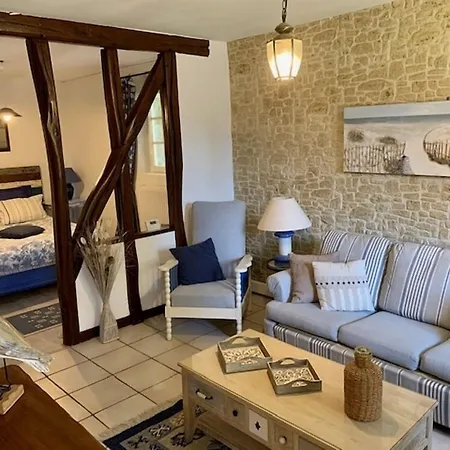 Chambres d'hotes Manoir Des Quatre Saisons-3