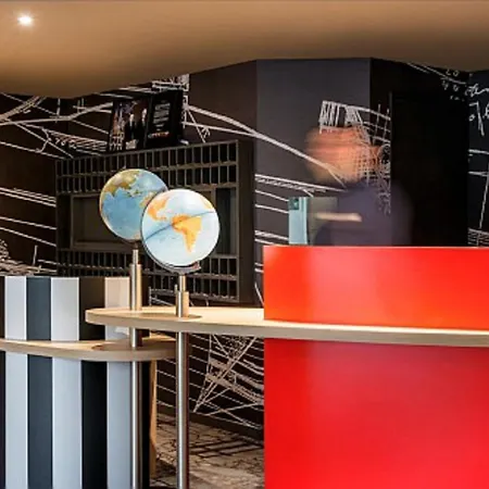 Ibis Styles Paris Velizy-2