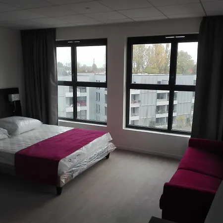 Première Classe Thionville-2