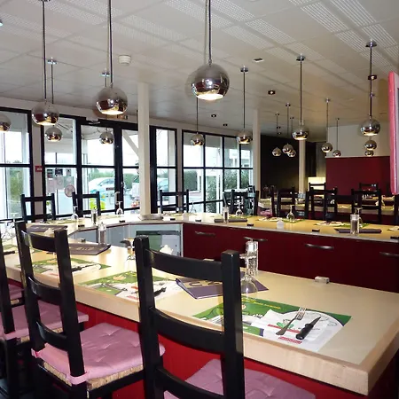 Fasthotel Narbonne-3