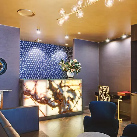 28 Hotel-2