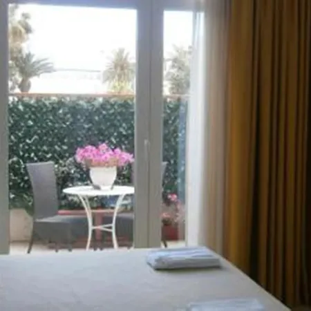 Hotel Poetto-3
