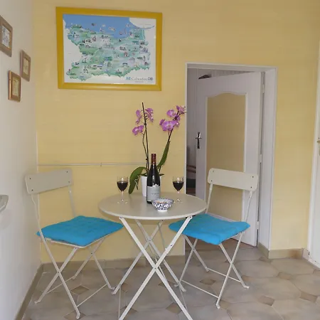 Chambres d'Hôtes Les Piéris-3