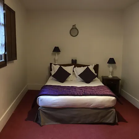 Hotel Raymond VII-3