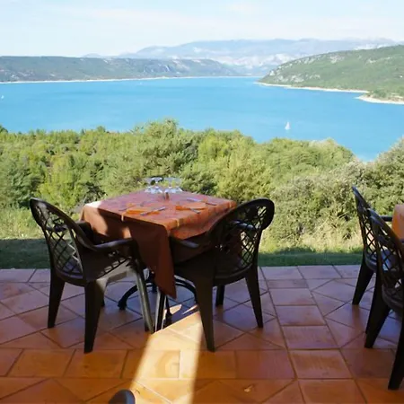 Hotel Les Cavalets-2