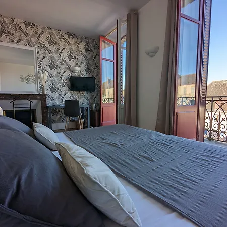 Logis Hotel La Tourelle du Beffroi-3