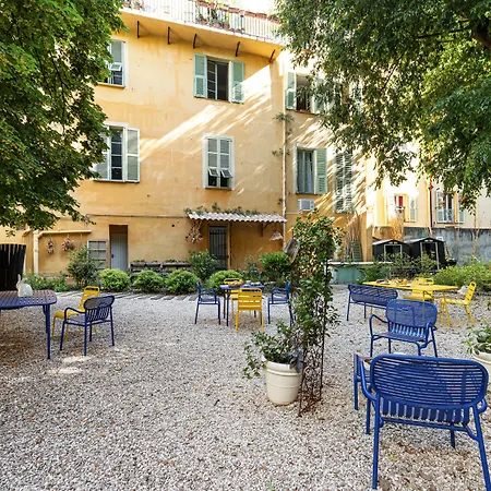 L'Abeille - Boutique Apartments-3