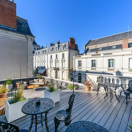 Frenchdoor Tours Corneille-3