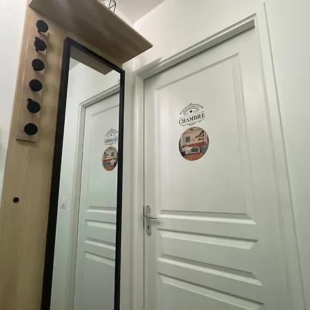 Chambre agréable avec jacuzzi-2