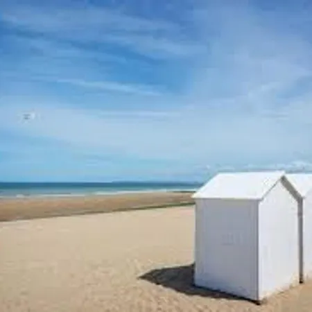 Grand studio familial avec balcon et parking à Villers-sur-Mer - FR-1-712-2-2