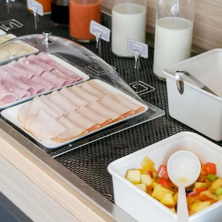 ibis Styles Poitiers Nord-3