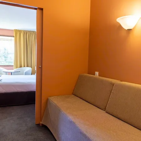 Hotel ***&Spa Vacances Bleues Villa Marlioz-3