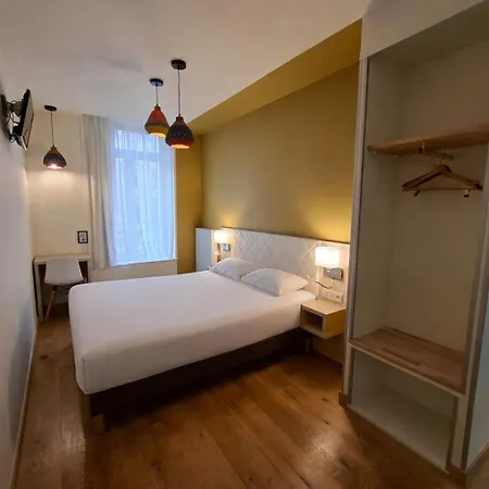 Hotel Ambassadeur-3
