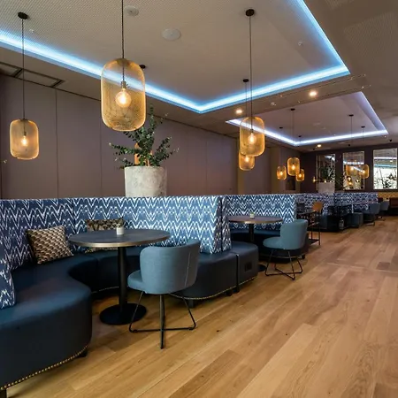 Leonardo Royal Hotel Barcelona Fira-3