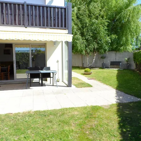 Appartement T2 avec Jardin, Proche Centre et Plage de Cabourg, Parking Inclus - FR-1-487-295-3