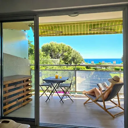 Les Embruns - Super Vue mer, refait à neuf avec parking privée à La Ciotat - BY AURAconciergerie-2