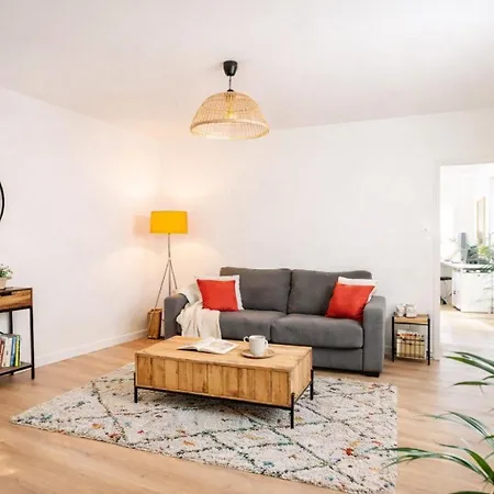 Appartement T2 lumineux et cosy au calme proche du centre avec TV et Wifi-2