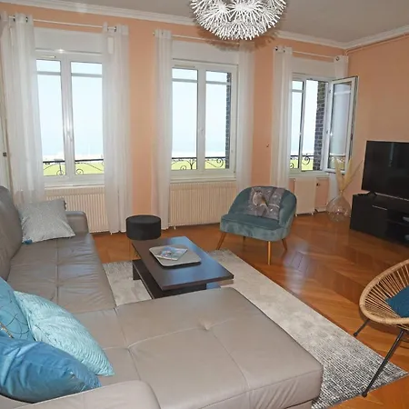 Les Pieds dans l'eau appartement vue mer-3