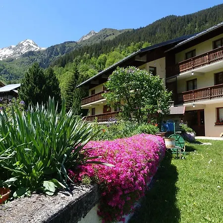 Appartement 46m², 2 étoiles, 6 pers, au pied des pistes, Planay, proche Arêches - FR-1-342-153-2