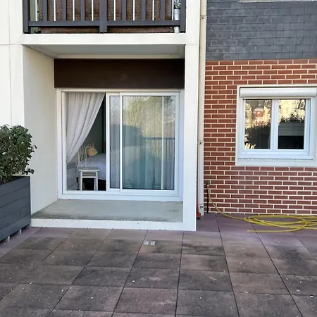 Appartement 3 pièces avec terrasses et vue mer - Parking inclus - FR-1-487-349-2
