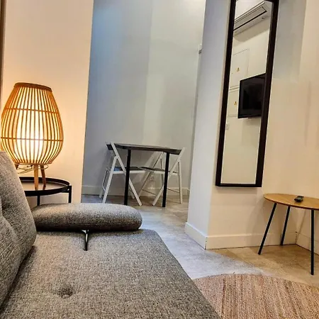 Appartement Premium dans une belle demeure - Hyper centre-ville de Reims-3
