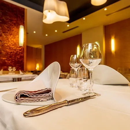 Logis Hotel Le Parc-2