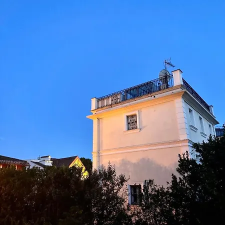 Studio In The Center Of Saint-Jean-Cap-Ferrat-2
