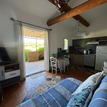 Chambres d'Hôtes et Gîtes Le Mas Mellou-3