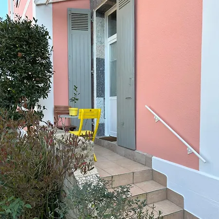 Petit Appartement dans une maison-3