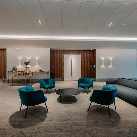 Homewood Suites By Hilton Montreal Midtown-2