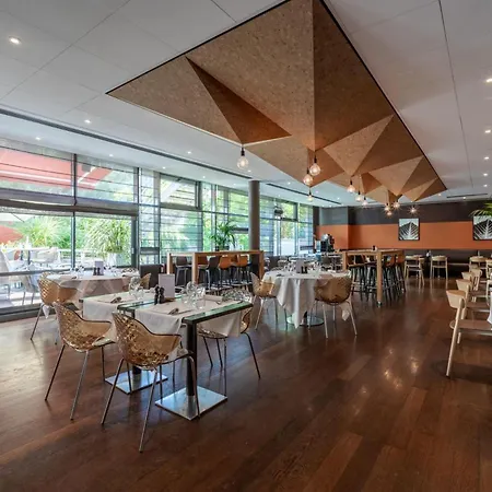 Doubletree By Hilton Paris Boulogne-3