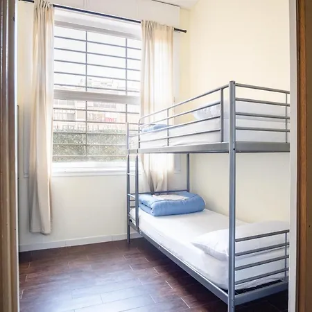 360 Hostel Centro-3