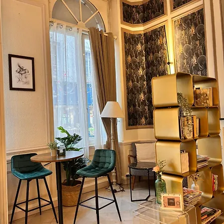 Hôtel Le Lion D'or-2