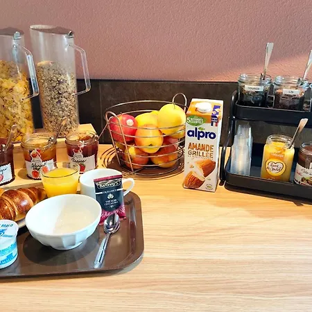 B&B HOTEL Clermont-Ferrand Nord Riom-2