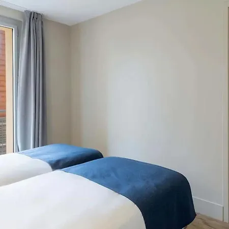 BEST WESTERN La Porte des Châteaux-2