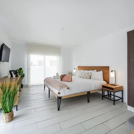 The Meridian Hotel By At Mine Hospitality-2