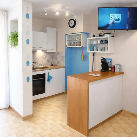 MES VACANCES A LA MER studio 4 pers, parking privé, wifi, linges fournis, climatisation-3
