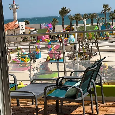 Rivage hyper centre et plage a pied-3