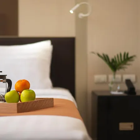 Mandarin Hotel Managed By Centre Point-3