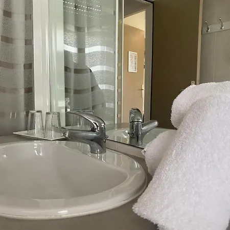 Cit'Hotel L'Escurial - Centre Gare-3