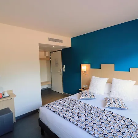 Sure Hotel By Best Western Saint-Raphael Le Dramont-3