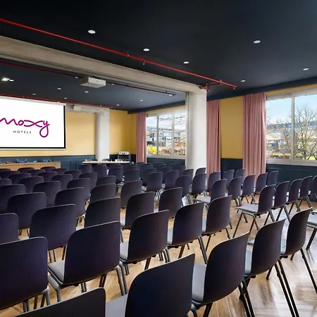 Moxy Paris La Villette-3
