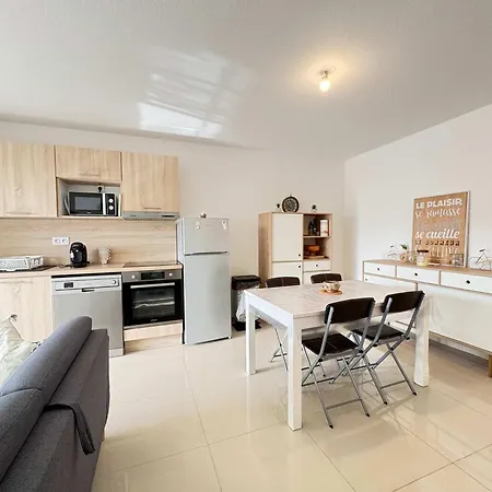 Agréable appartement pour 4 personnes à 150m de la plage-3