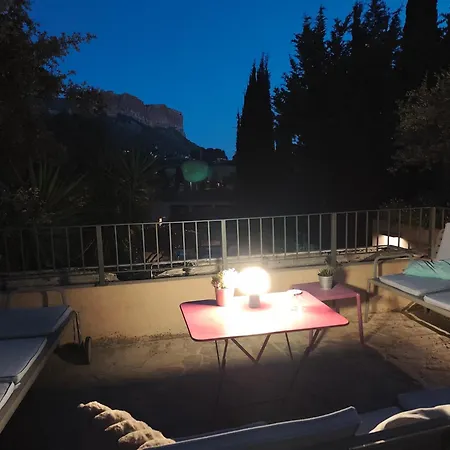 By Cassis Chambre Privee Dans Maison Familiale-2