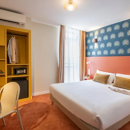 Hotel Du Midi-2